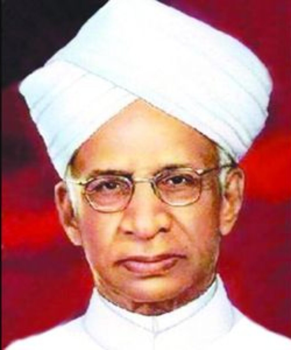 Invoke Lord Krishna To Celebrate Teachers’ Day
