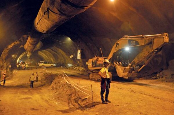 Developmental projects in J&K should not face bottle necks